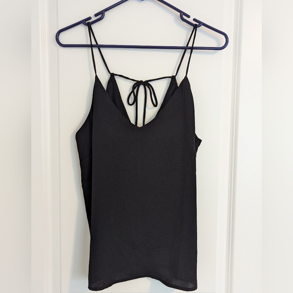 Banana Republic silky the back blouse